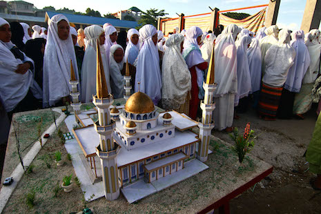 Muslim women attend Friday prayers in Tawi-Tawi province on Mindanao. (Photo by Vincent Go)