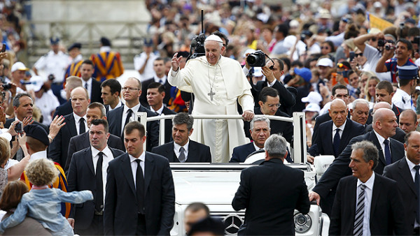 Pope_In_SouthAmerica1