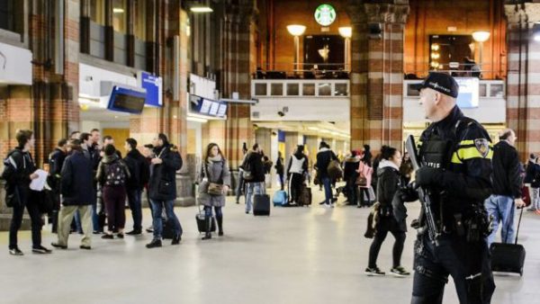The inquiry began over a year ago when police at Amsterdam Central Station realised that adults were controlling young pickpockets
