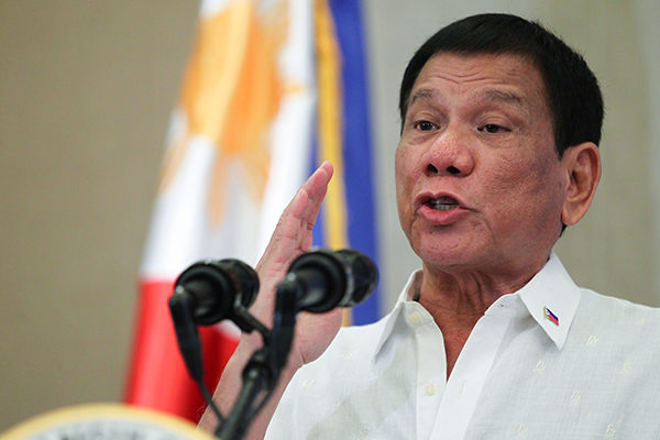 President Rodrigo Duterte has threatened to execute “five or six” death row convicts daily once the death penalty is restored. PPD/Ace Morandant