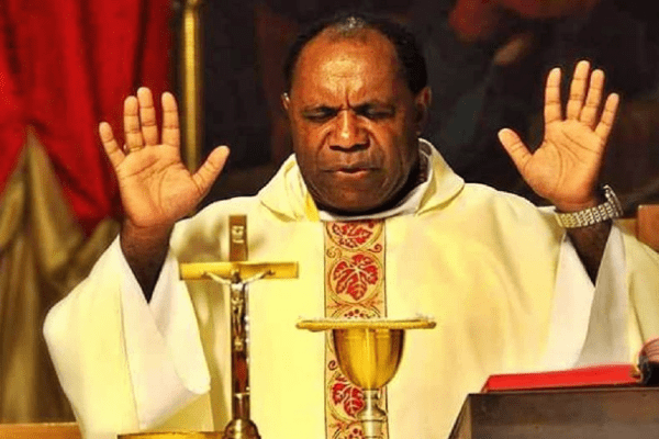 Papuan priests join pope in denouncing racism