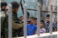Video shows Israeli troops detaining Palestinian children