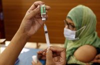 Covid: Rich states 'block' vaccine plans for developing nations