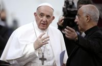 Pope Francis criminalizes “grooming” of minors and possession of child abuse material