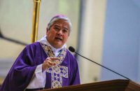 Philippine bishop attacks early election vote buying