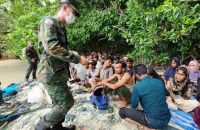Thailand told to end Rohingya detentions, boat pushbacks