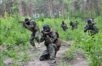 UK, NATO warn of long Ukraine war as Zelenskyy visits front lines