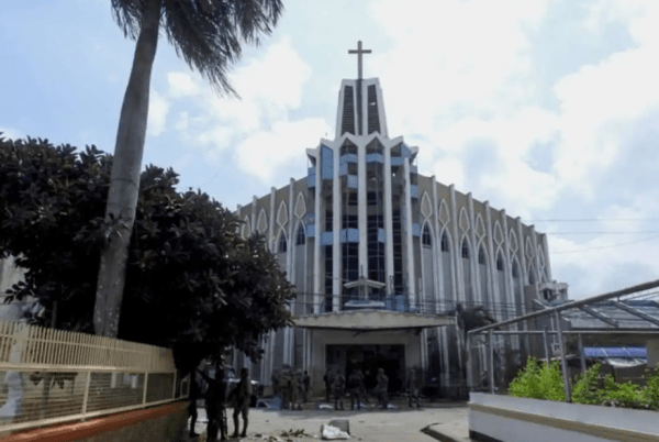 Bombs found, defused at churches in the Philippines