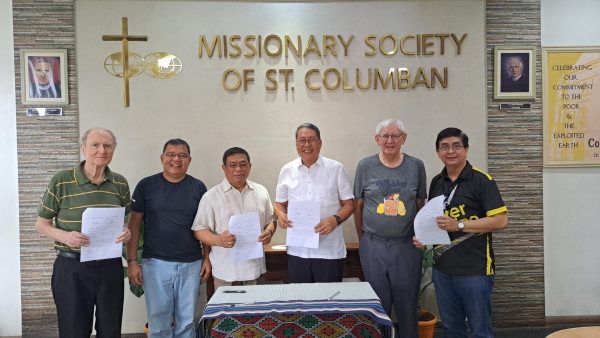 Columbans show divestment is possible in the Philippines